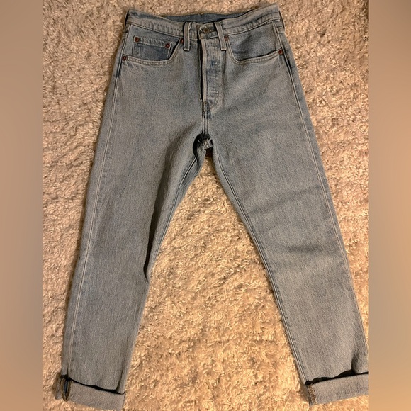 Levi Strauss jeans. Size W26 L28 - Picture 2 of 5